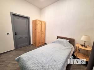 Дом 180м², 2-этажный, посуточно,