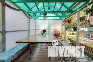 Дом 66м², 2-этажный, участок 6 сот.