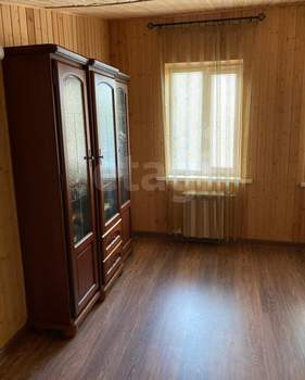 Дом 257м², 3-этажный, участок 17 сот.