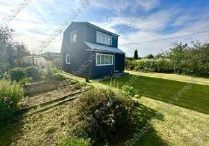 Дом 48м², 2-этажный, участок 6 сот.