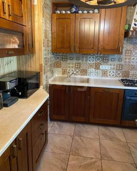 Дом 257м², 3-этажный, участок 17 сот.