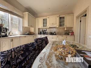 Коттедж 186м², 2-этажный, участок 6 сот.