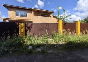 Дом 284м², 2-этажный, участок 5 сот.