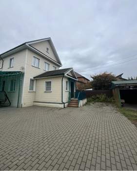 Дом 250м², 2-этажный, участок 15 сот.