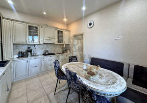 Дом 190м², 2-этажный, участок 7 сот.