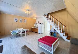 Дом 100м², 2-этажный, участок 8 сот.