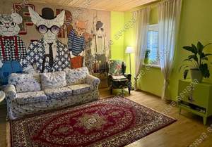 Дом 80м², 2-этажный, участок 6 сот.