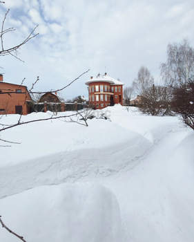 Дом 1000м², 2-этажный, участок 35 сот.