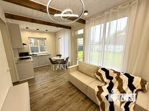 Дом 99м², 2-этажный, участок 7 сот.