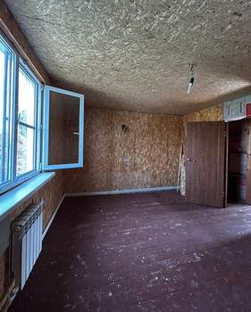 Дом 70м², 2-этажный, участок 6 сот.