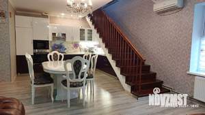 Дом 250м&sup2;, 2-этажный, на длительный срок, 