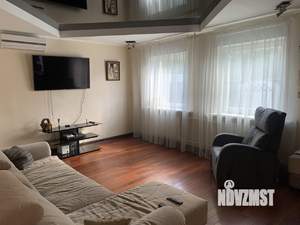 Дом 170м&sup2;, 2-этажный, на длительный срок, 