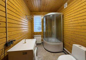 Дом 80м², 2-этажный, на длительный срок, 