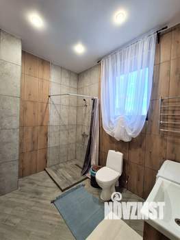 Дом 180м&sup2;, 2-этажный, посуточно, 