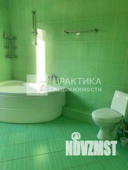 Дом 240м², 2-этажный, на длительный срок, 