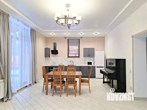 Дом 180м², 2-этажный, посуточно, 