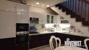 Дом 150м&sup2;, 2-этажный, на длительный срок, 