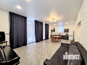 Дом 180м&sup2;, 2-этажный, посуточно, 