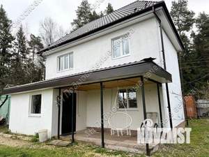 Дом 80м&sup2;, 2-этажный, участок 6 сот.  