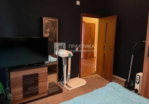 Дом 100м&sup2;, 2-этажный, участок 5 сот.  