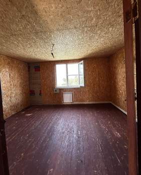 Дом 70м², 2-этажный, участок 6 сот.  