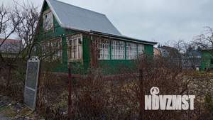 Дом 40м&sup2;, 2-этажный, участок 5 сот.  