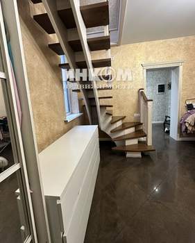 Дом 128м², 2-этажный, участок 8 сот.  