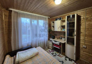 Дом 100м&sup2;, 2-этажный, участок 15 сот.  