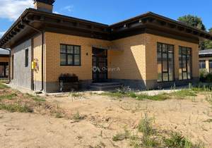 Дом 220м&sup2;, 1-этажный, участок 9 сот.  