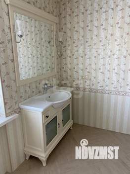 Дом 257м², 3-этажный, участок 17 сот.  