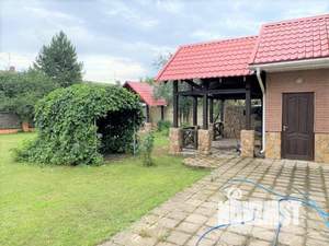Дом 260м², 3-этажный, участок 9 сот.  