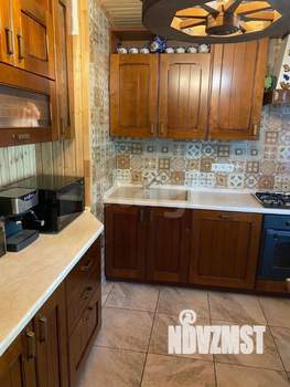 Дом 257м², 3-этажный, участок 17 сот.  