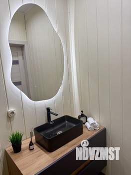 Дом 99м&sup2;, 2-этажный, участок 7 сот.  