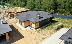 Дом 220м&sup2;, 1-этажный, участок 9 сот.  