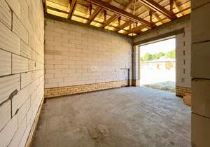 Дом 155м&sup2;, 1-этажный, участок 8 сот.  