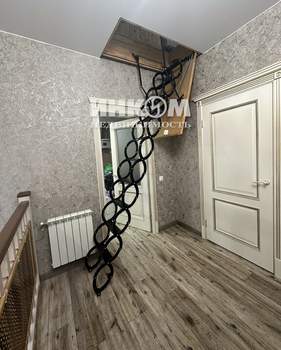 Дом 128м², 2-этажный, участок 8 сот.  