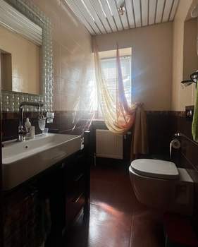 Дом 240м², 2-этажный, участок 6 сот.  