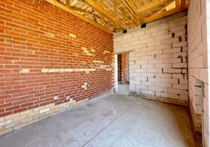 Дом 155м&sup2;, 1-этажный, участок 8 сот.  