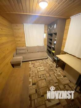 Дом 50м², 2-этажный, участок 6 сот.  