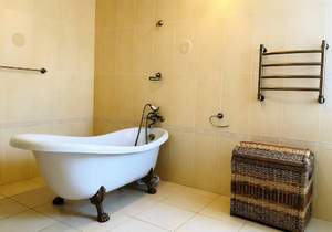 Дом 340м&sup2;, 3-этажный, участок 10 сот.  