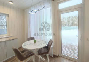 Дом 99м&sup2;, 2-этажный, участок 7 сот.  