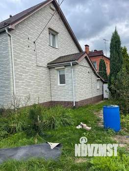 Дом 201м&sup2;, 2-этажный, участок 15 сот.  