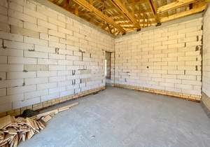 Дом 155м&sup2;, 1-этажный, участок 8 сот.  