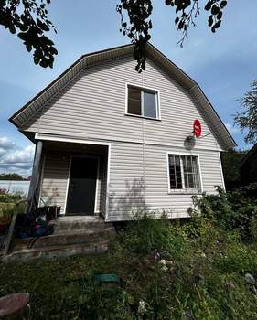 Дом 70м², 2-этажный, участок 6 сот.  