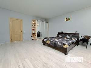 Дом 235м², 2-этажный, участок 6 сот.  
