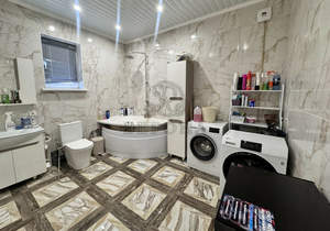 Дом 190м², 2-этажный, участок 7 сот.  