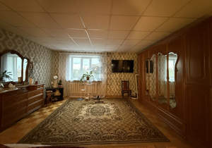 Дом 323м&sup2;, 3-этажный, участок 13 сот.  