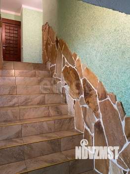 Дом 257м², 3-этажный, участок 17 сот.  