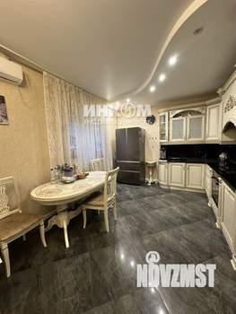 Дом 128м&sup2;, 2-этажный, участок 8 сот.  