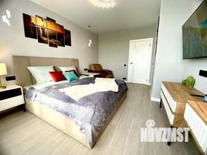 1-к квартира, посуточно, 42м2, 1/1 этаж